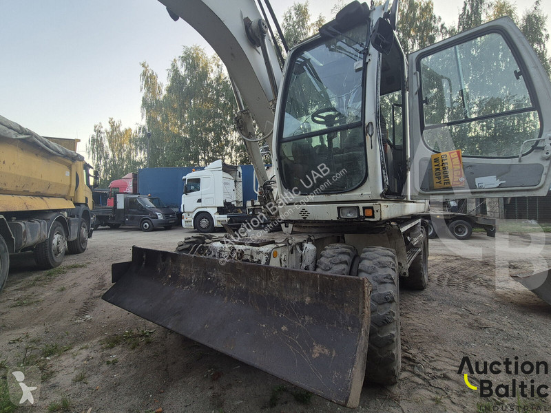 Екскаватор Liebherr