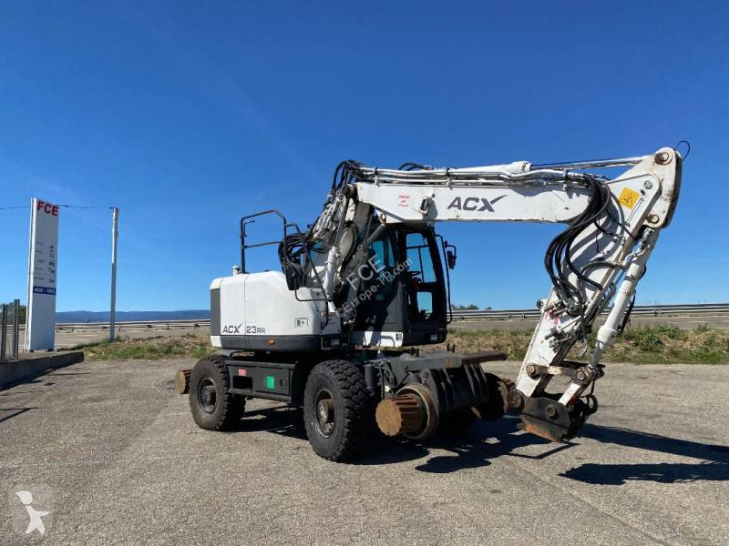 Acx DOOSAN 23 R-R 1er Main a réparer endommagée...