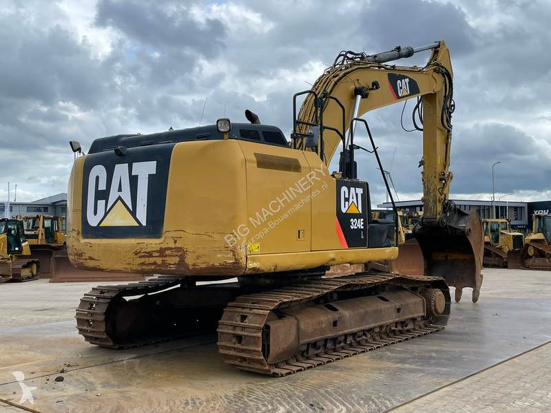 Pelle Caterpillar L