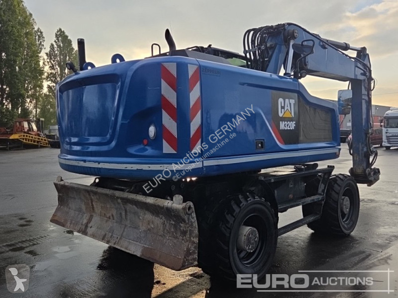 Kotrógép Caterpillar M320F