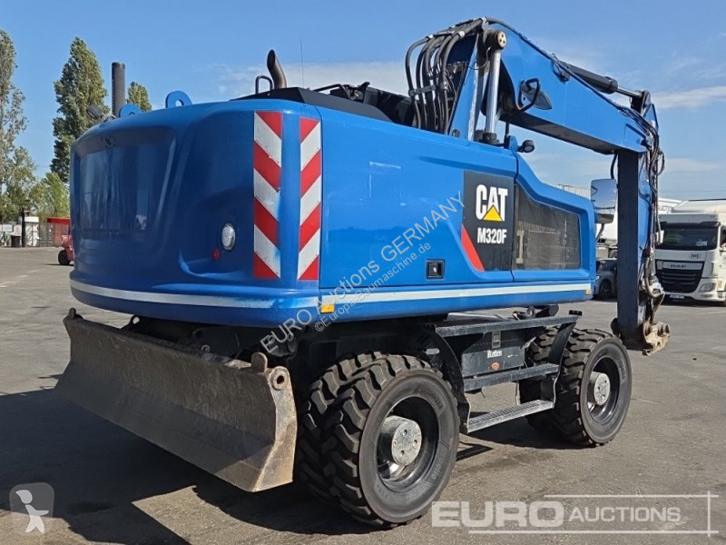 Koparka Caterpillar M320F