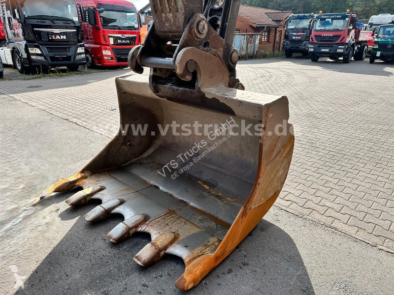 Экскаватор Volvo N Kettenbagger mit Tieflöffel