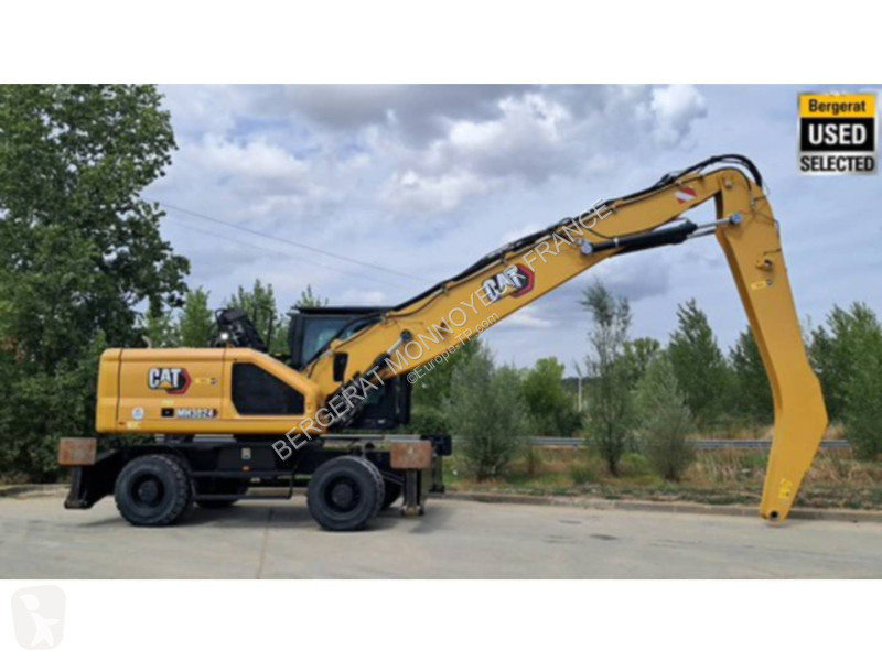 Escavadora Caterpillar MH3024