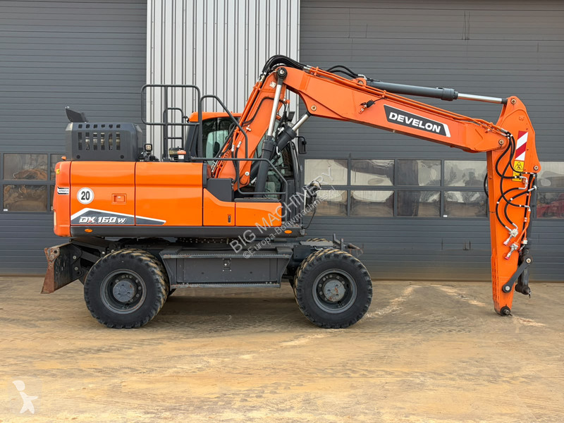 Graafmachine Develon DX160W-7