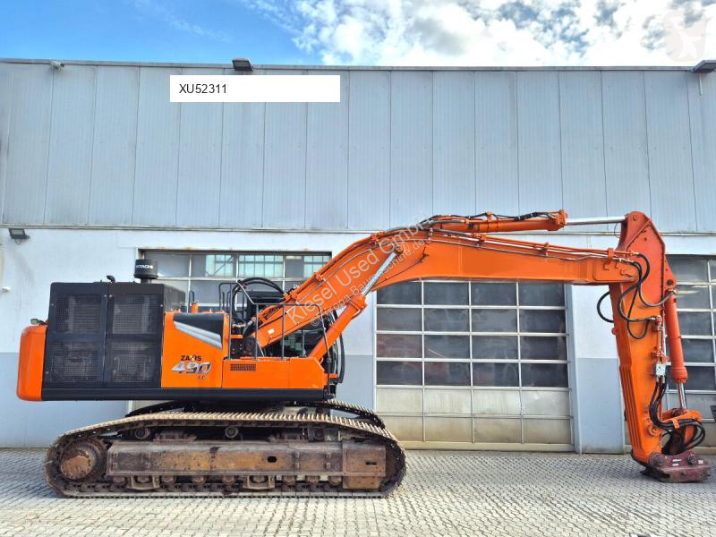 Экскаватор Hitachi