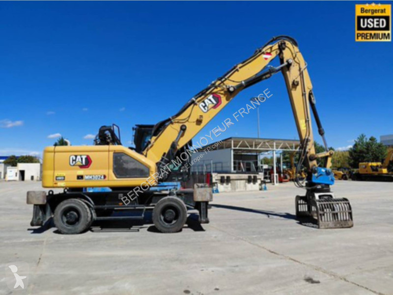 Escavadora Caterpillar MH3024