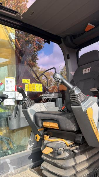 Багер Caterpillar 07D