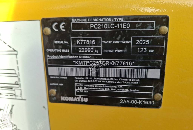 Экскаватор Komatsu 11E0