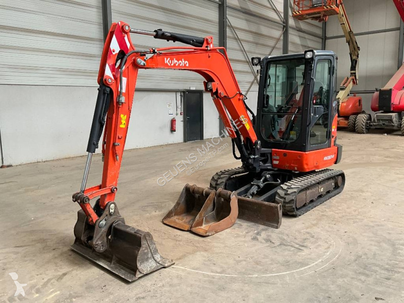 Kotrógép Kubota 0374