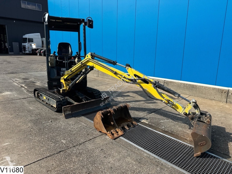 Skovel Yanmar 3350 hr, 2015, 9,5 kW