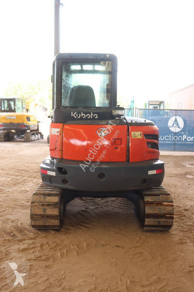 Excavadora Kubota KX165-5