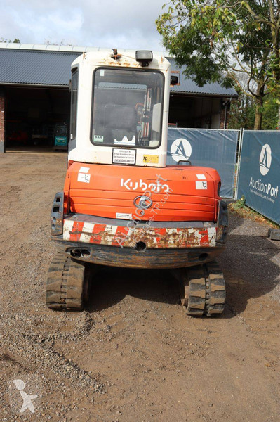 Excavadora Kubota α