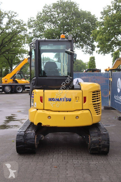 Excavadora Komatsu PC55MR-5E0