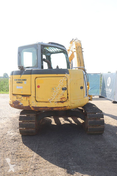 جرافة New Holland Kobelco