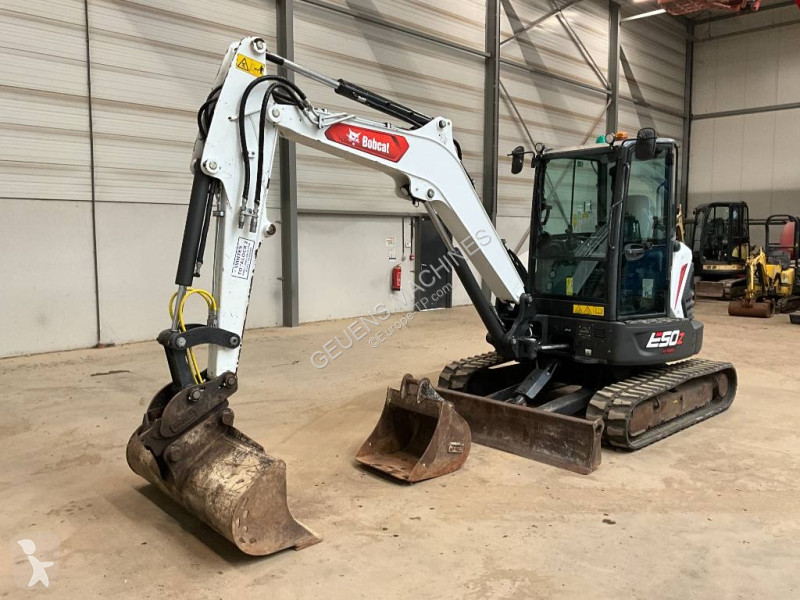 جرافة Bobcat 50z