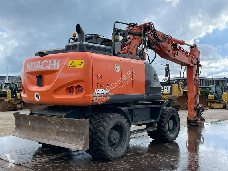 جرافة Hitachi ZX190W-6