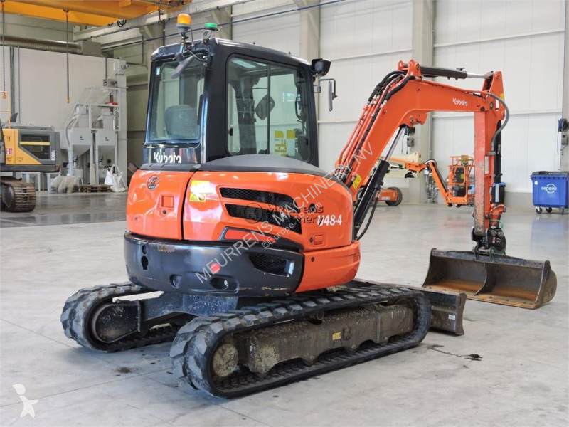 جرافة Kubota U48-4