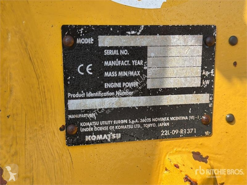 جرافة Komatsu