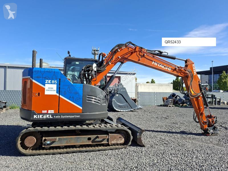 جرافة Hitachi KTEG ZE85