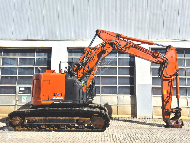 جرافة Hitachi