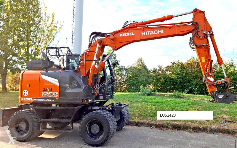 جرافة Hitachi ZX135W-7