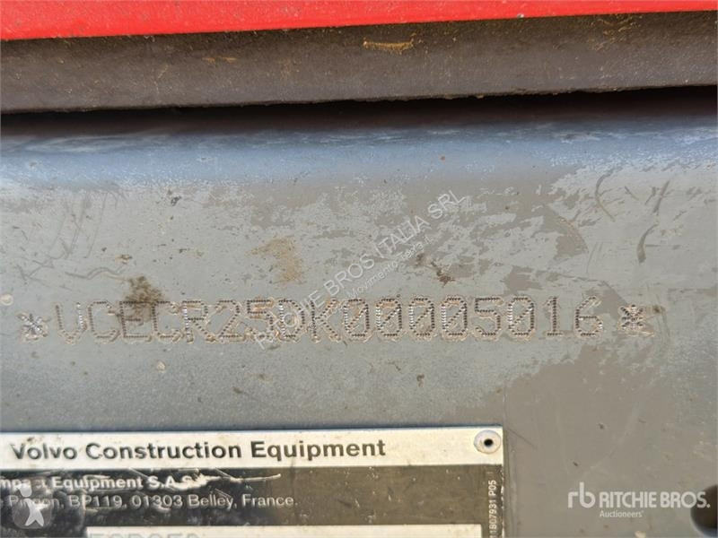 جرافة Volvo ECR25D Mini Excavator