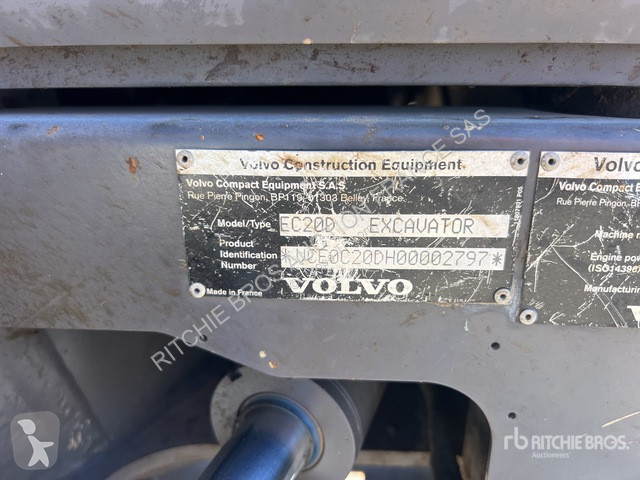 جرافة Volvo  EC20D
