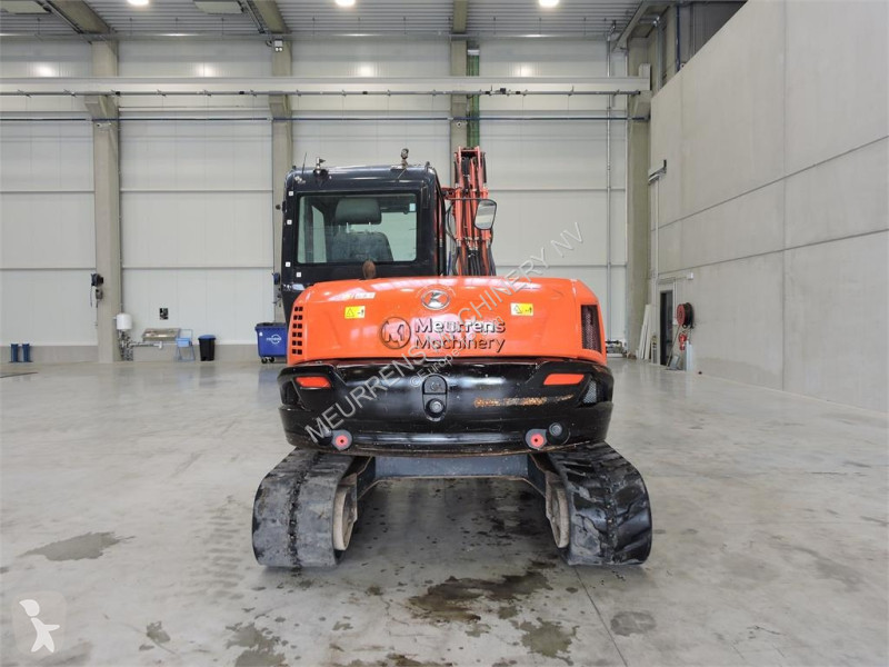 جرافة Kubota KX080-4