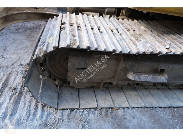 جرافة New Holland E135SR