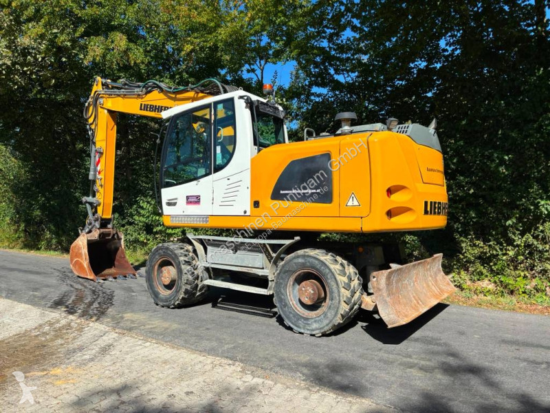 جرافة Liebherr