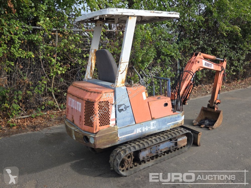 Pelle Kubota KH-012
