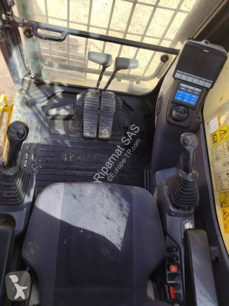Excavadora Komatsu PC490LC-11