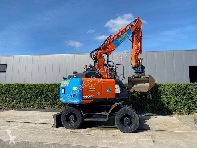 Skovel Hitachi 140 W-6