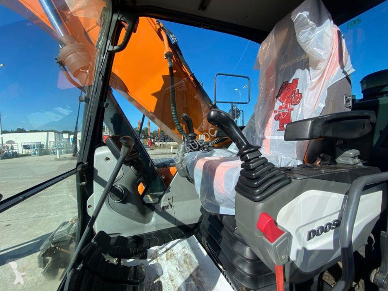 Pelle Doosan 5