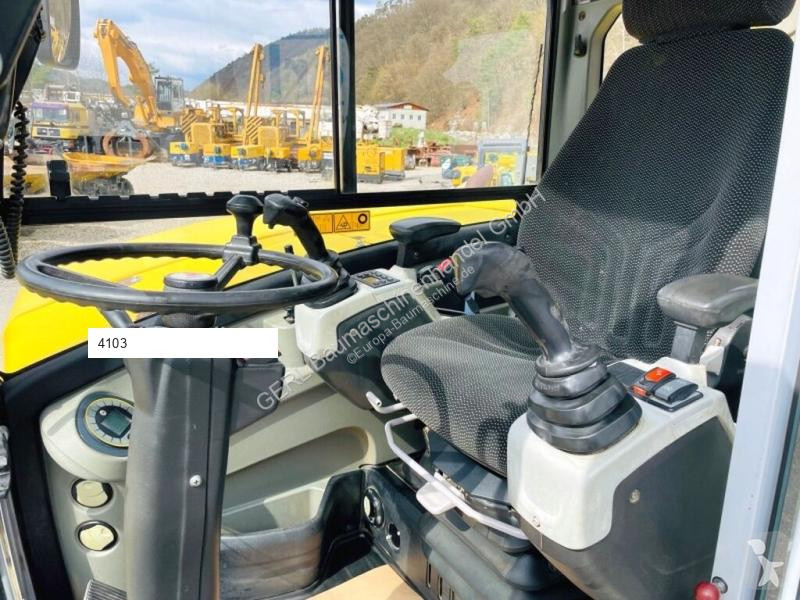 Skovel Neuson EW100