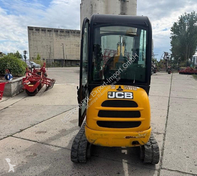 Pelle JCB