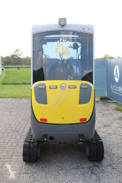 Pelle Neuson ET18