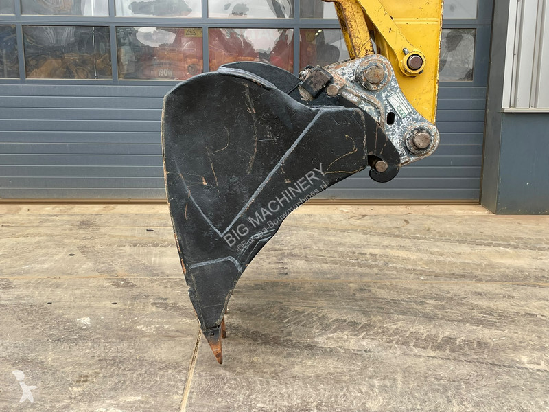 Pelle Caterpillar 320FL