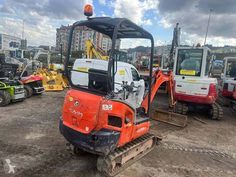 Pelle Kubota KX018-4