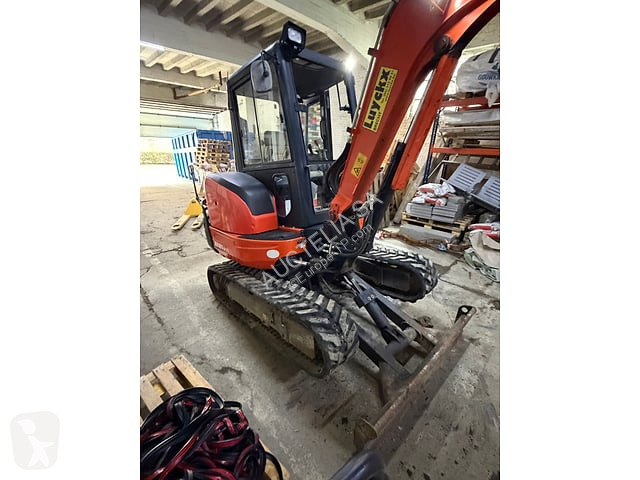 Excavadora Kubota KX101-3a3