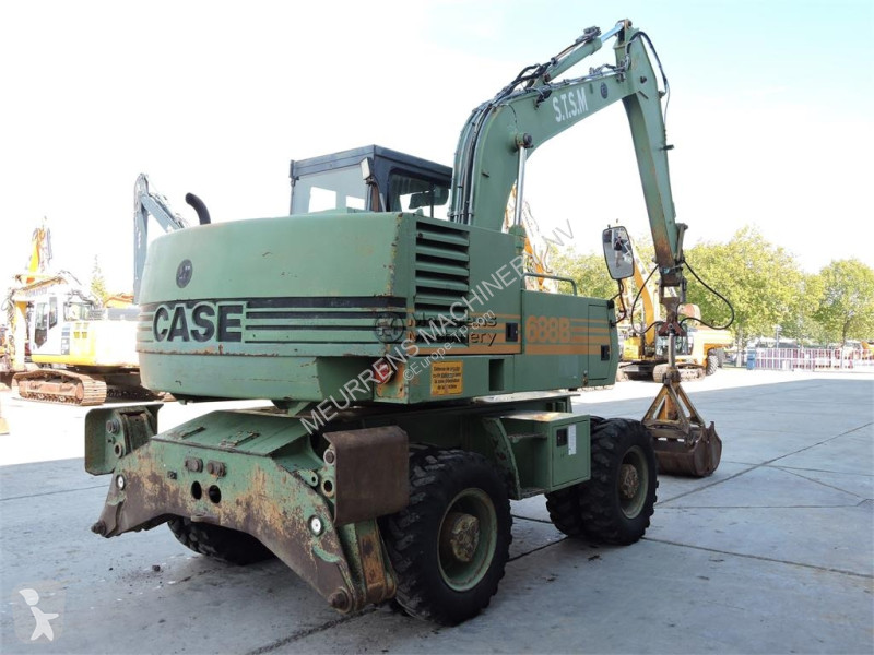 Excavadora Case