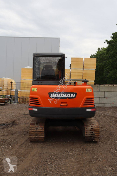 Excavadora Doosan DH55-V