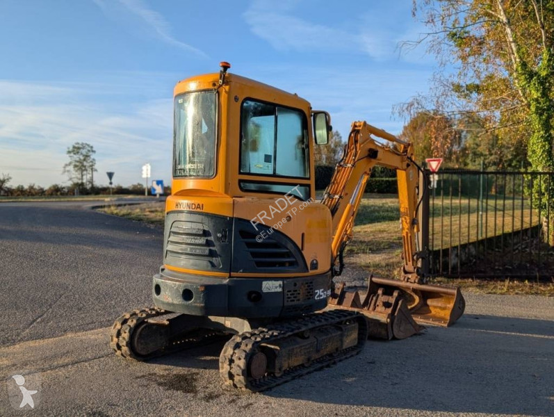 Pelle Hyundai R25Z9