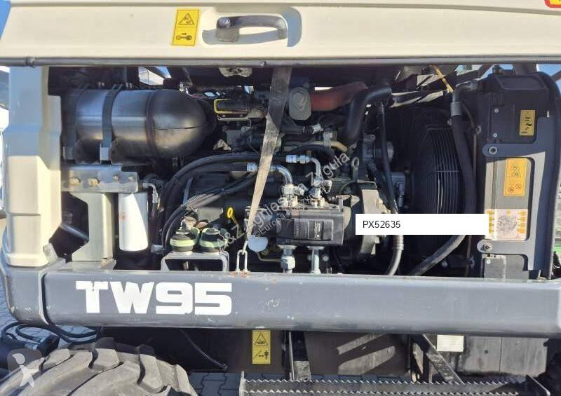 Экскаватор Schaeff TW95