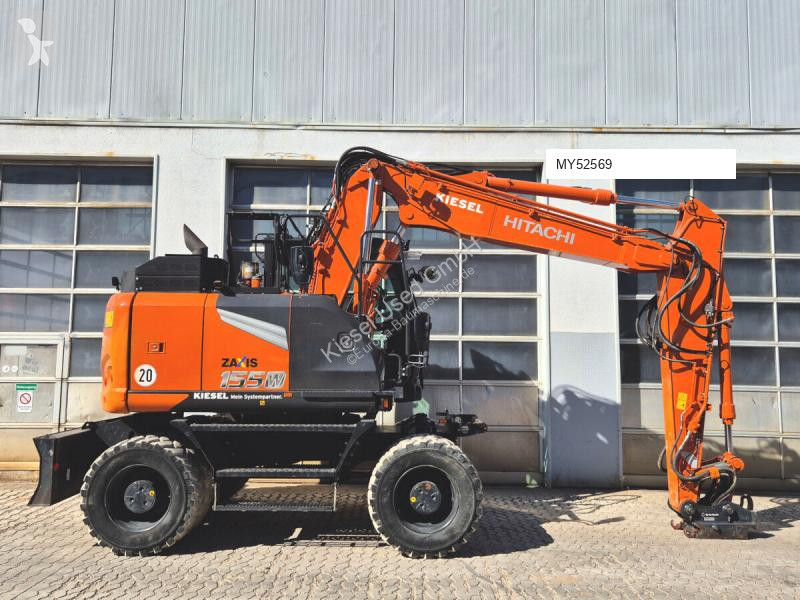 Pelle Hitachi