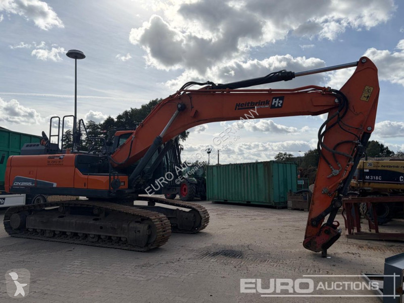 Багер Doosan 5
