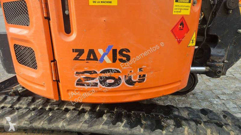 Багер Hitachi ZAXIS