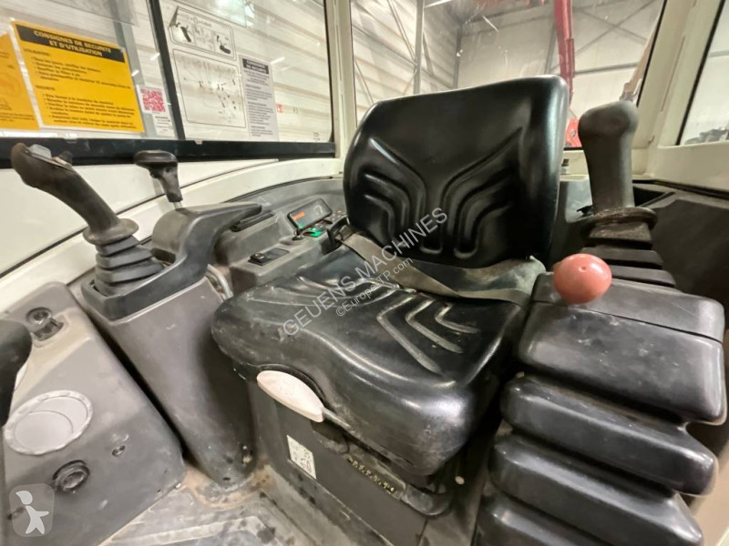 Pelle Volvo ECR D