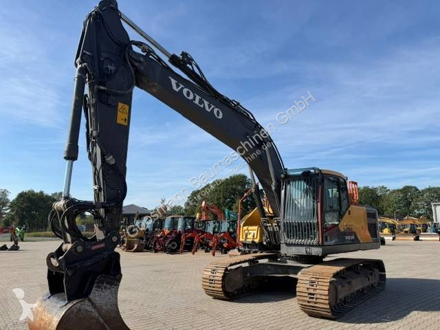 Багер Volvo EC 220 E