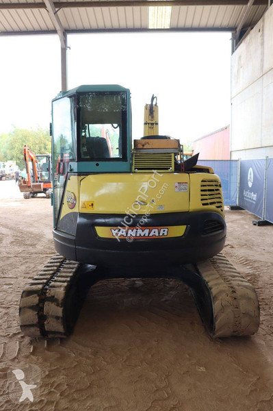 Pelle Yanmar B